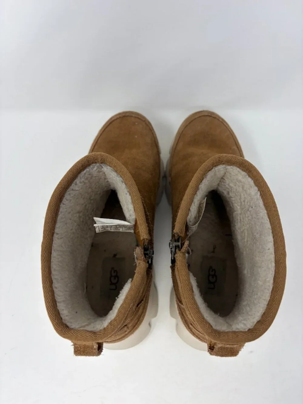 UGG women's Palomar boots 8 low waterproof suede brown